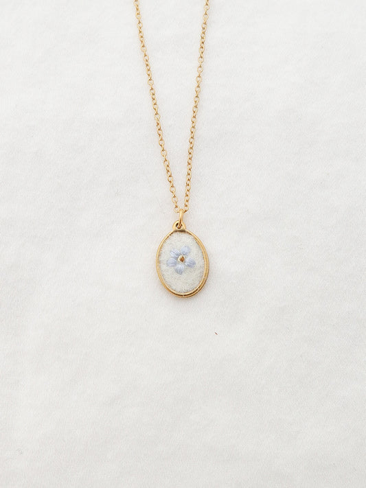 The Dainty Forget Me Not Necklace in Ivory