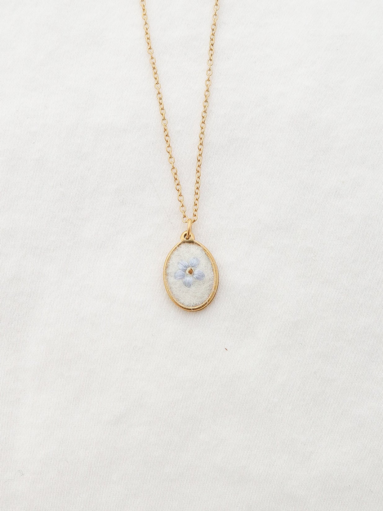 The Dainty Forget Me Not Necklace in Ivory